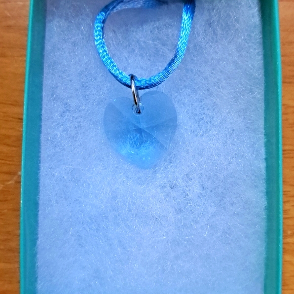 Jewelry - Cool Waterfall Crystal Heart Necklace